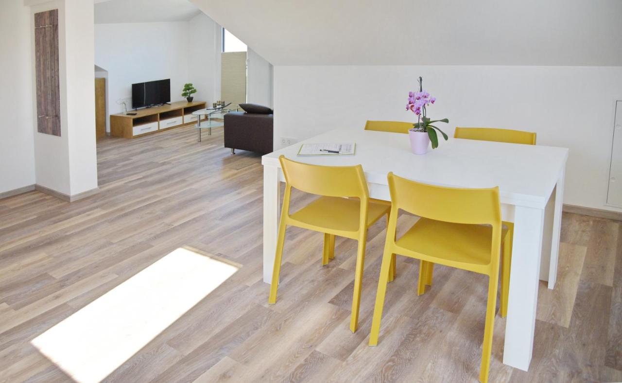 Boardinghouse Jungwirth-Wohnzeit Hotell Demling Exteriör bild