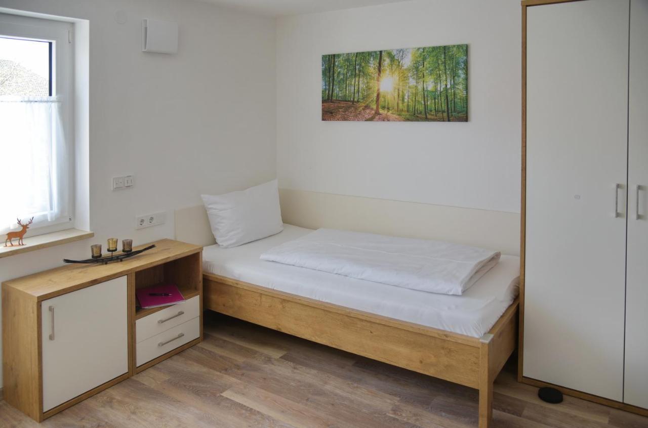 Boardinghouse Jungwirth-Wohnzeit Hotell Demling Exteriör bild